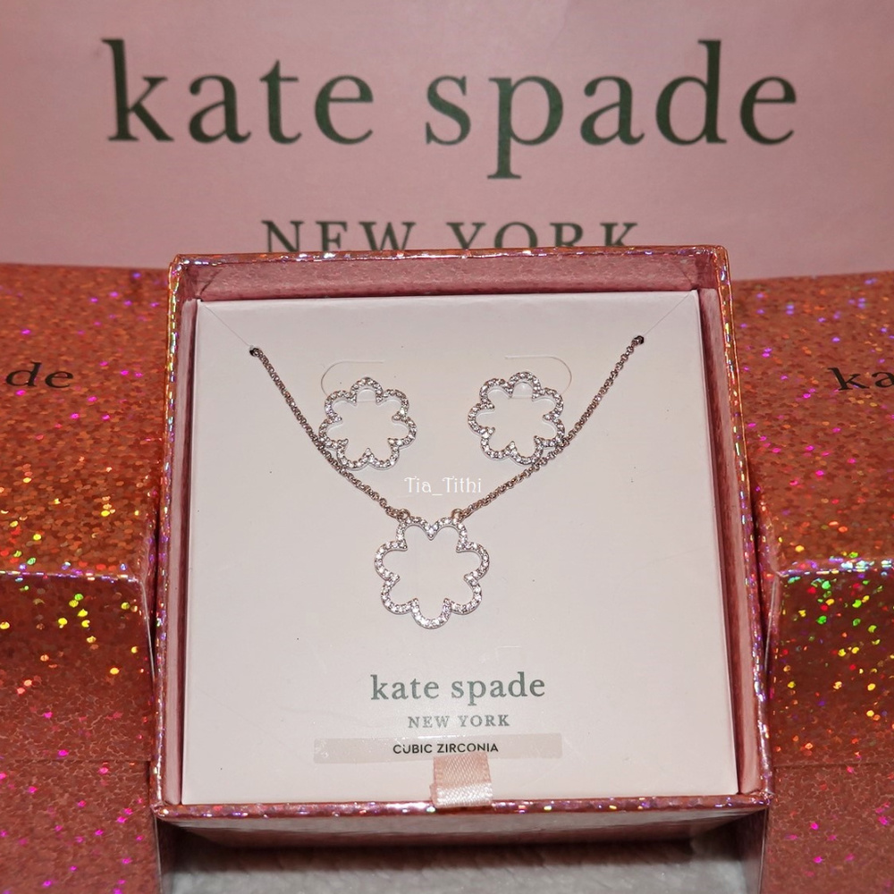 Kate Spade Scallop Necklace and Earrings set - Picture 3 of 3